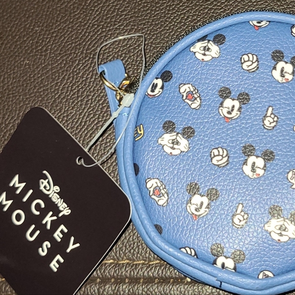 DISNEY MICKEY MOUSE AROUND COIN PURSE MINI BAG POUCH MEASURES APPROXIMATELY 4 I - Picture 3 of 5